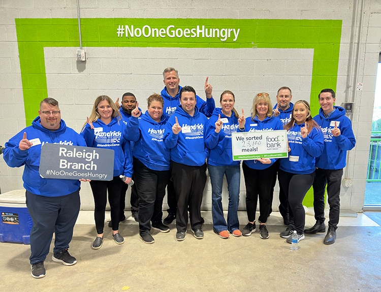 2022 Hendrick Hunger Heroes Raleigh teammates 2.jpg