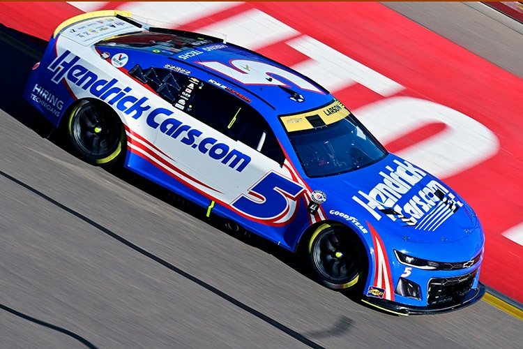 2023 Kyle Larson Phoenix Hendrick Cars.jpg