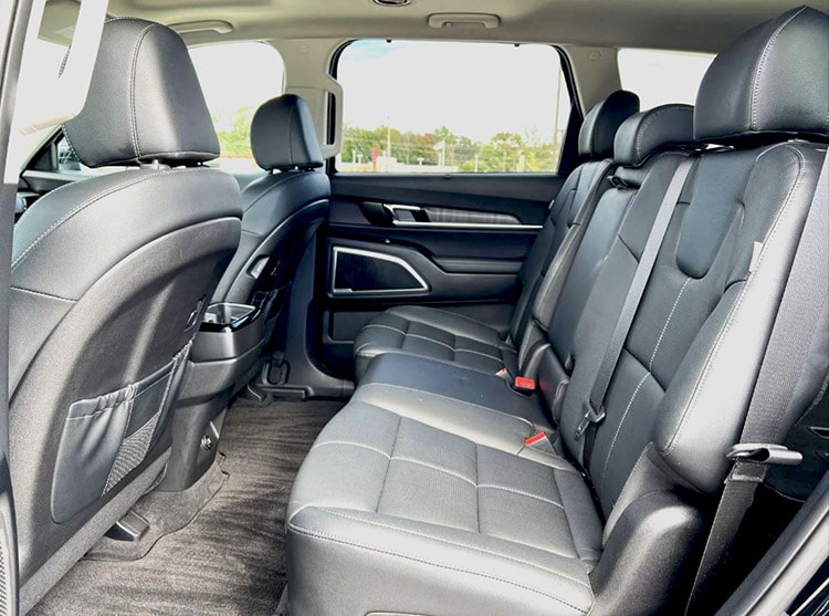 Kia Telluride Back Row Hendrick Cars.jpg