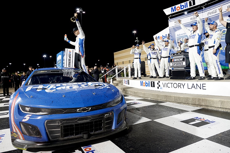 2024%20Kyle%20Larson%20Kansas%20Win%20Hendrick%20Cars%203.jpg
